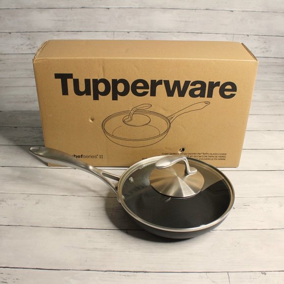 Tupperware Chef Series II Non Stick 8" Fry Pan with Stainless Steel - Picture 7 of 8